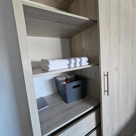 1111 Entre Lagos, Cartagena, Cerca A La Muralla *