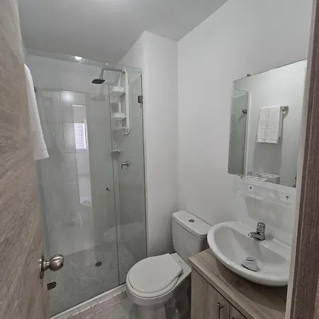 1111 Entre Lagos, Cartagena, Cerca A La Muralla Apartamento
